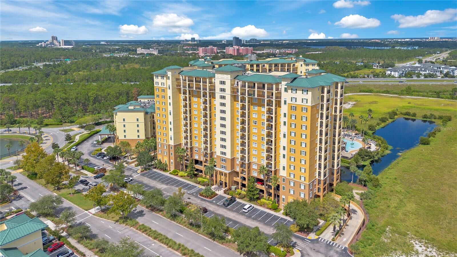 Property Photo:  8101 Resort Vlg Drive 31004  FL 32837 
