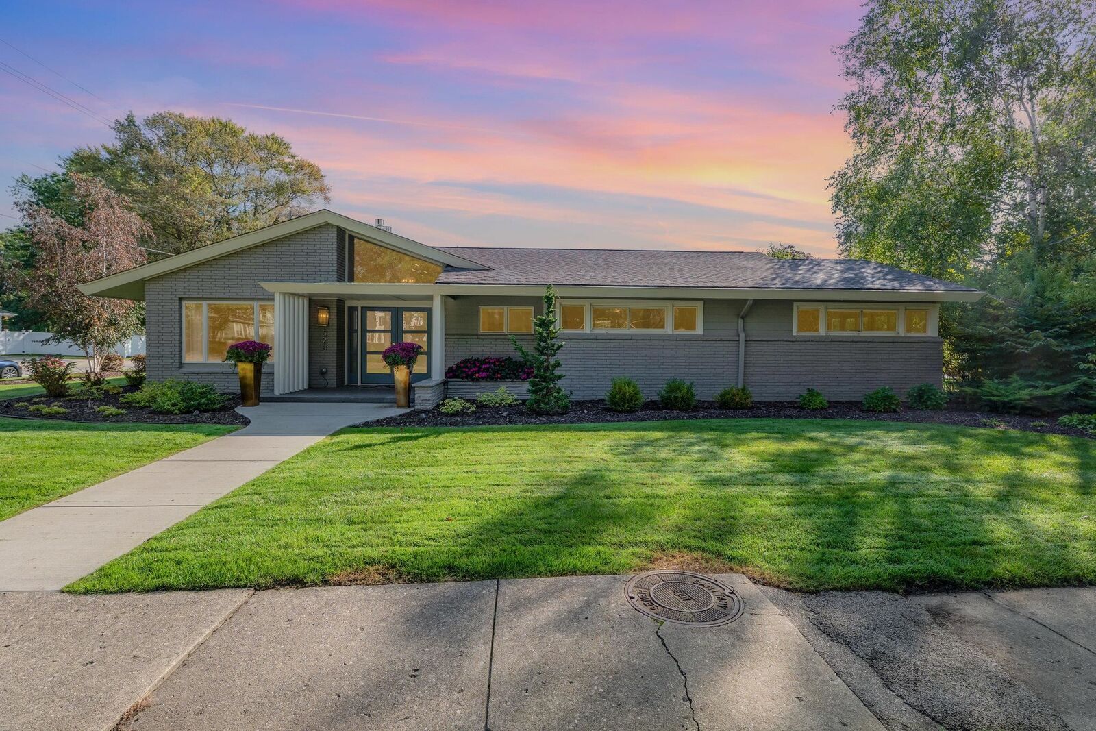 Property Photo: 526 Green Avenue MI 48708