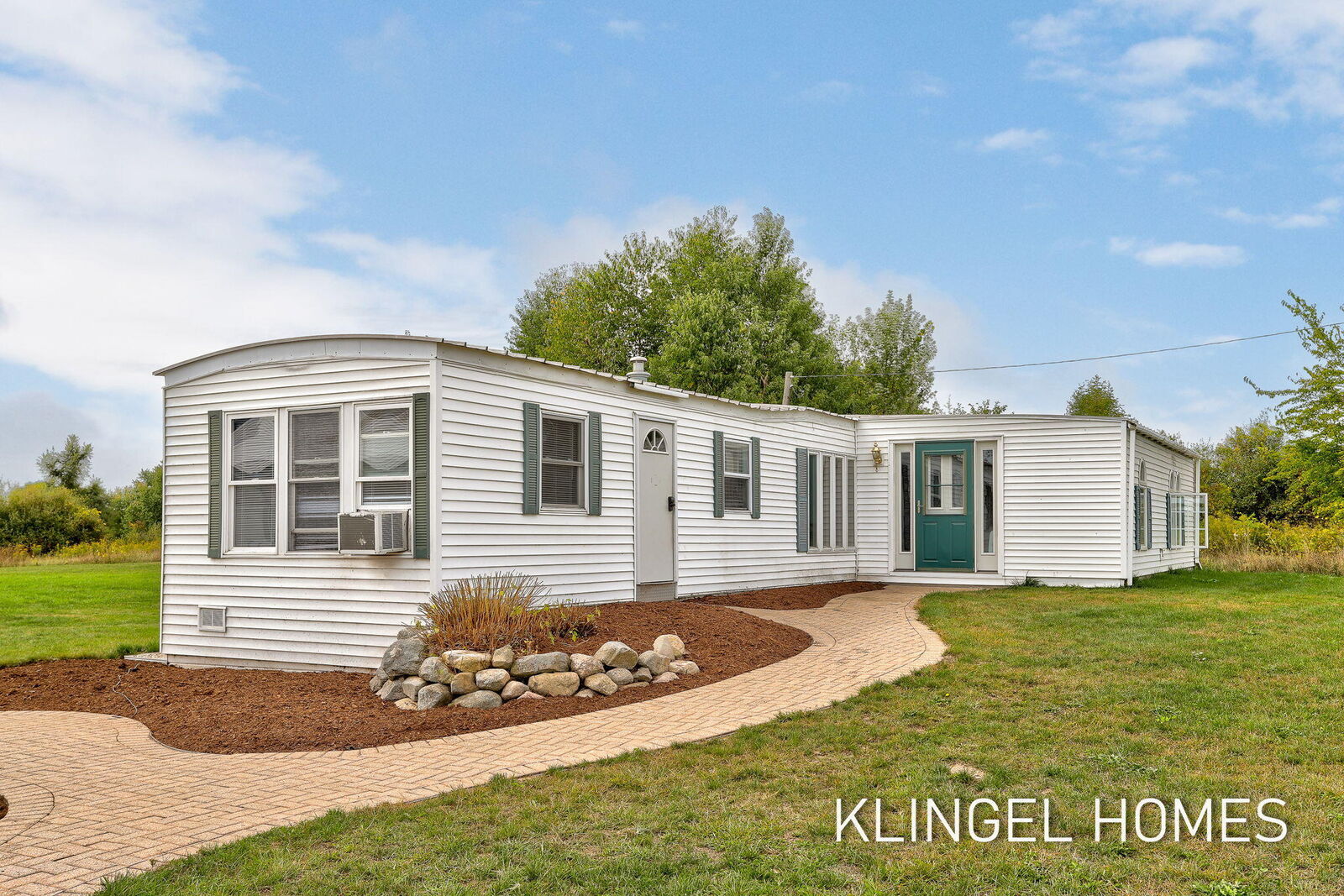 Property Photo: 3080 W 48th Street MI 49412