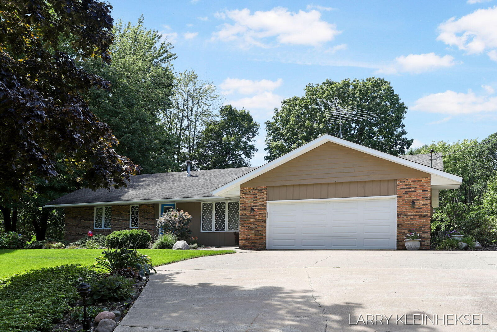 Property Photo:  5195 Sand Drive  MI 49460 