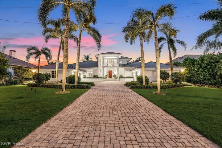 400 Spring Line Drive  Naples FL 34102 photo