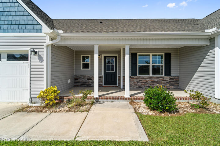 Property Photo:  600 Osprey Landing Drive  NC 28445 