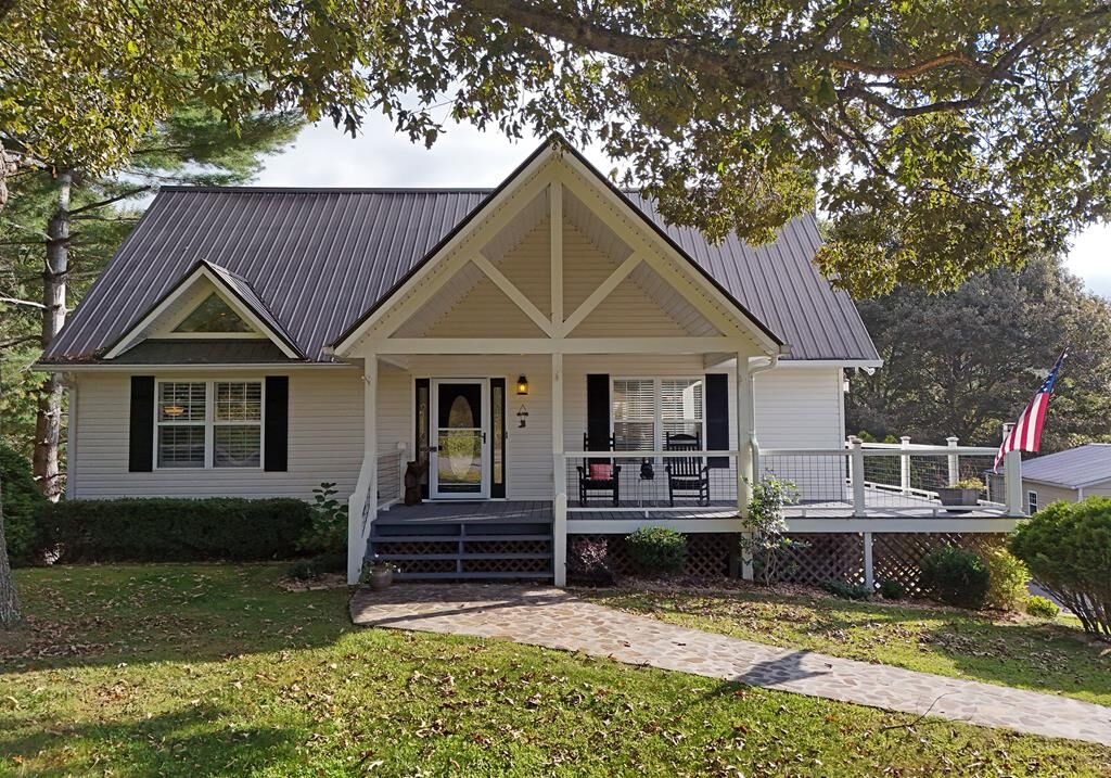 Property Photo: 3601 Swallows Creek Road GA 30546