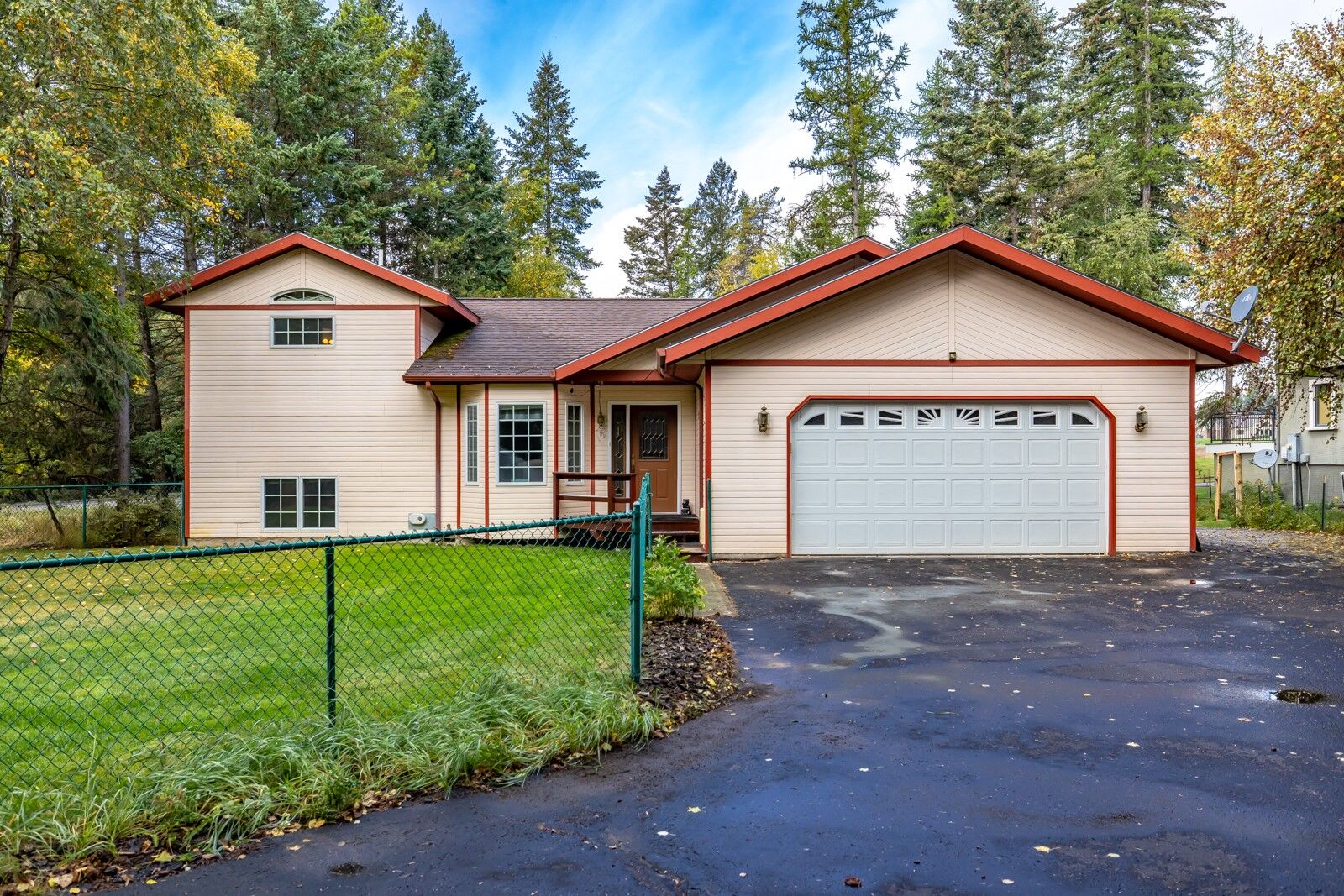 Property Photo: 1295 Tamarack Lane MT 59912