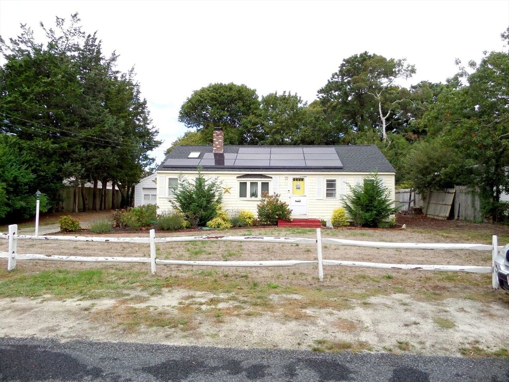 Property Photo:  22 Powhatan Rd  MA 02664 