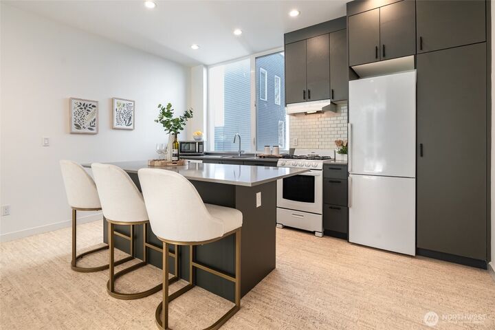 Property Photo:  833 S Cloverdale Street A  WA 98108 