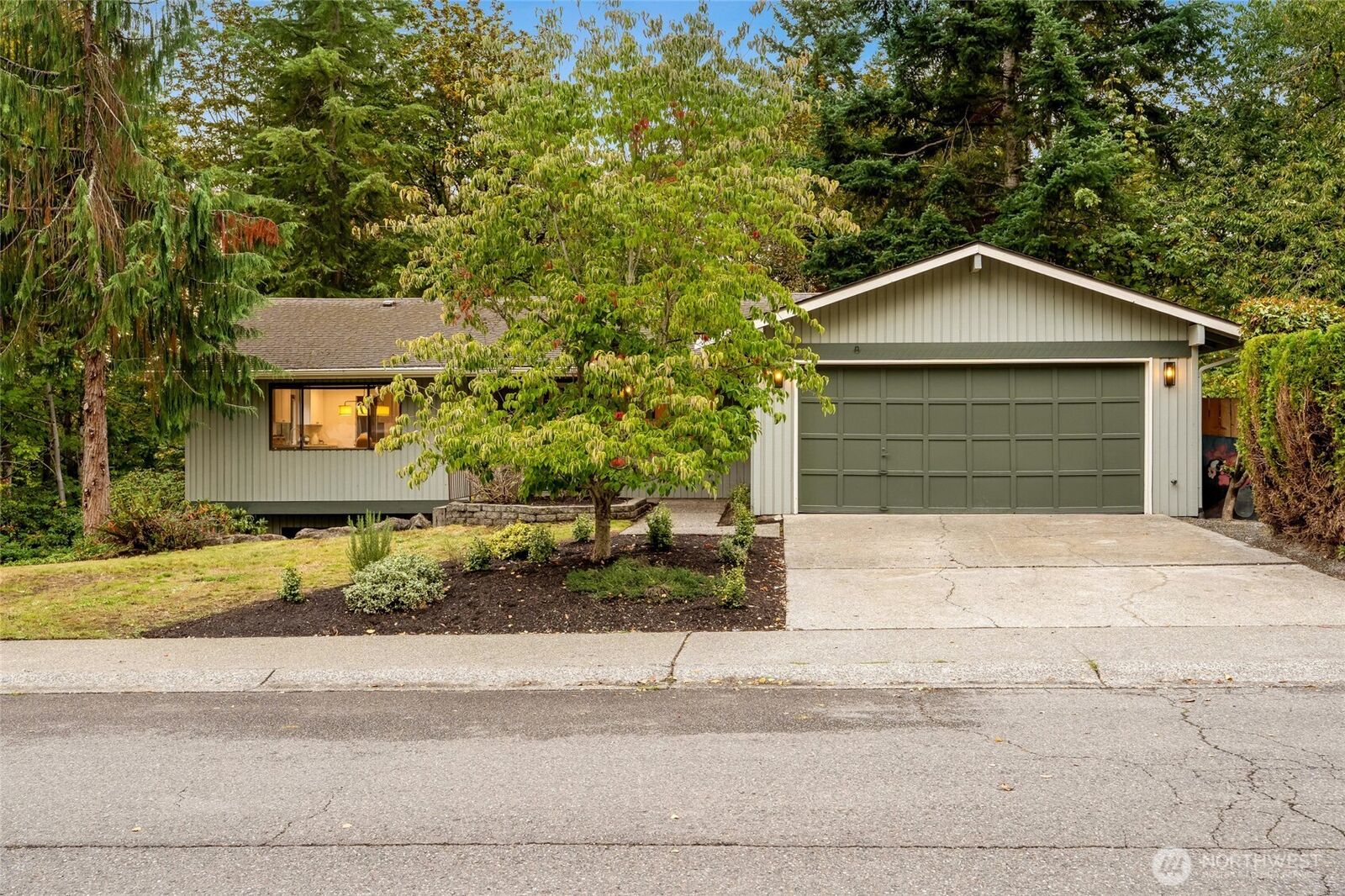 Property Photo:  16921  135th Place SE  WA 98058 