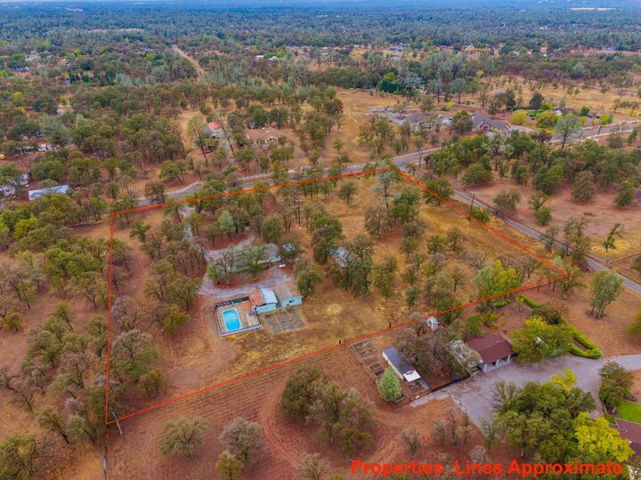 Property Photo: 11577 Palo Duro Road CA 96003