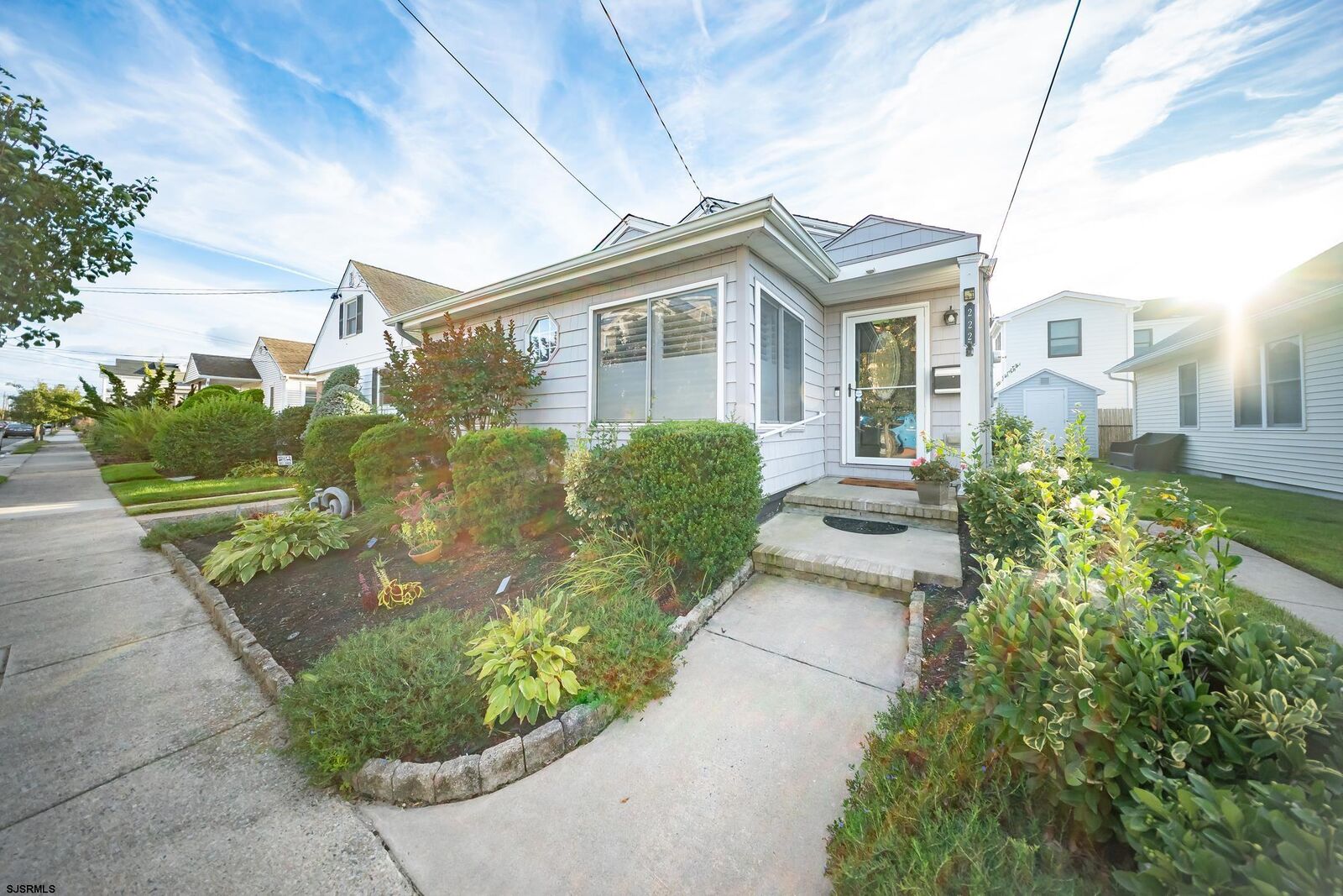Property Photo: 222 N Delavan Ave NJ 08402