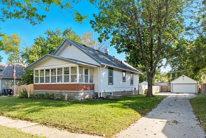 Property Photo:  3527 Avenue C  IA 51501 