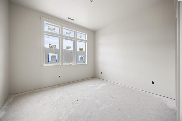 Property Photo: 161 Riviera Drive WA 99301