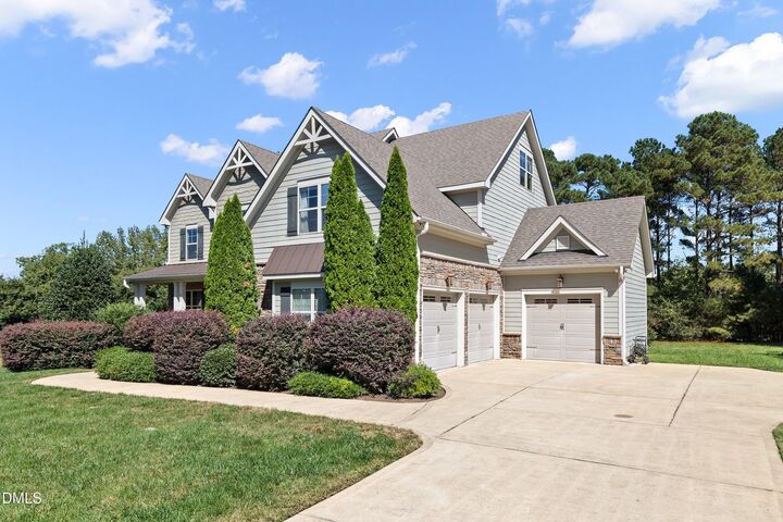 Property Photo:  690 Hawthorne Place  NC 27522 