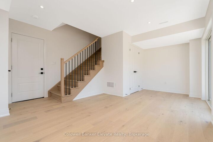 Property Photo: 72 Windtree Way ON L7G 0P6