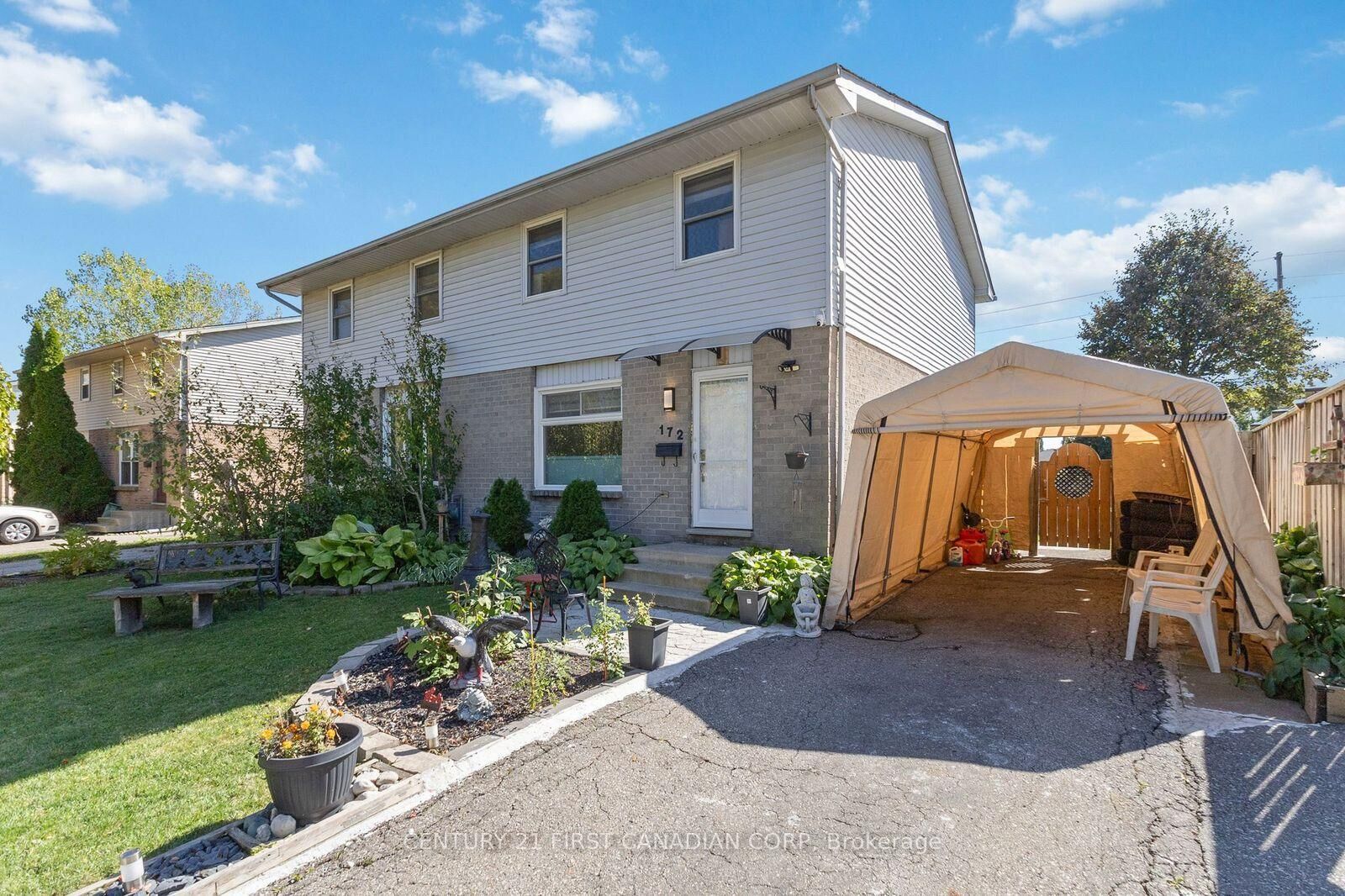 Property Photo: 172 Golfdale Crescent ON N6C 5X4