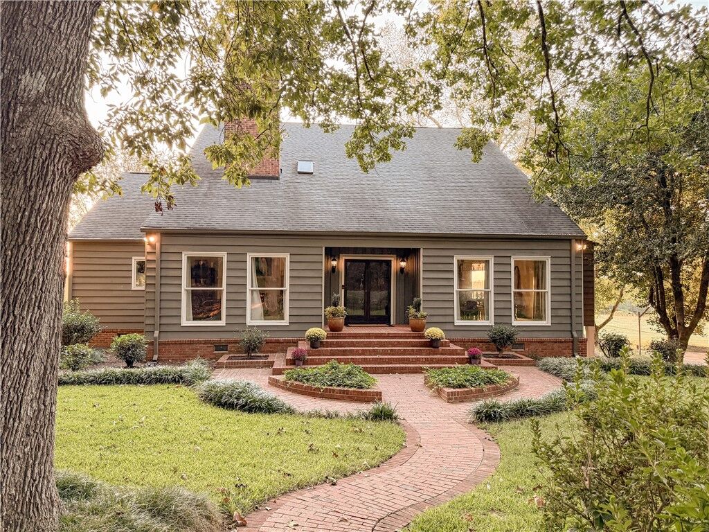 Property Photo:  3004 Barefoot Trail  SC 29621 