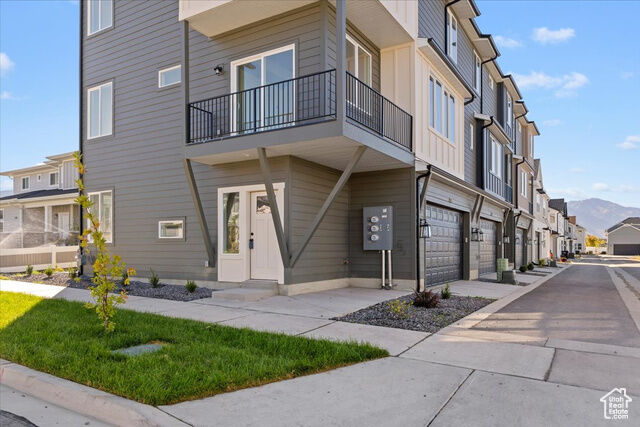 Property Photo:  805 S Greenway Dr  UT 84663 