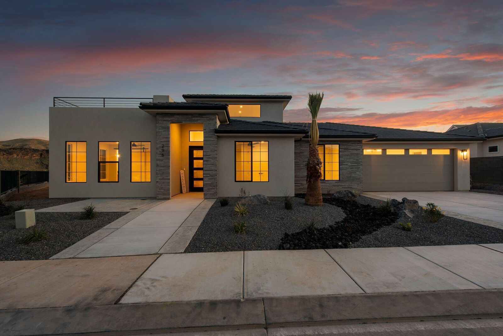 Property Photo:  296 E 1100 N  UT 84737 