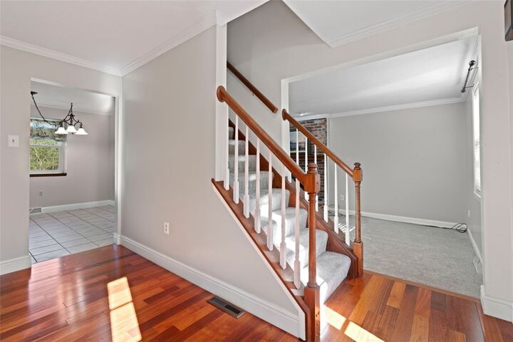 Property Photo:  2524 Brandt School Rd  PA 15090 