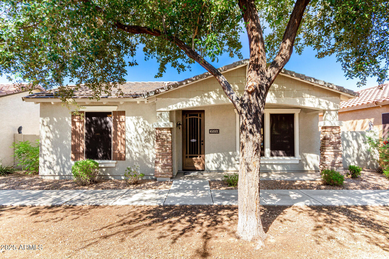 Property Photo:  3559 S Wren Drive  AZ 85297 