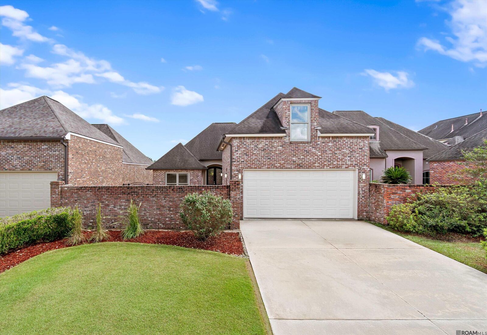 Property Photo: 6086 Tezcuco Ct LA 70737