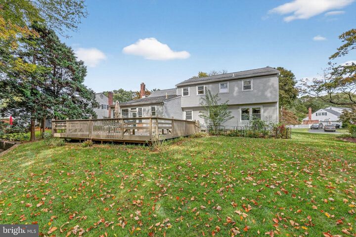 Property Photo:  21 Berkshire Drive  PA 19086 