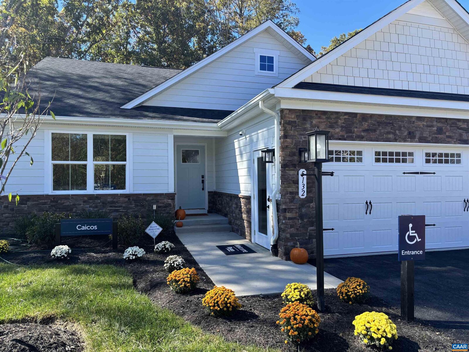 Property Photo:  5132 Lazy Branch Ln  VA 22947 