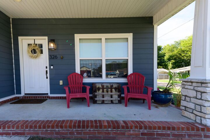 Property Photo: 326 Dixon Street AR 72442