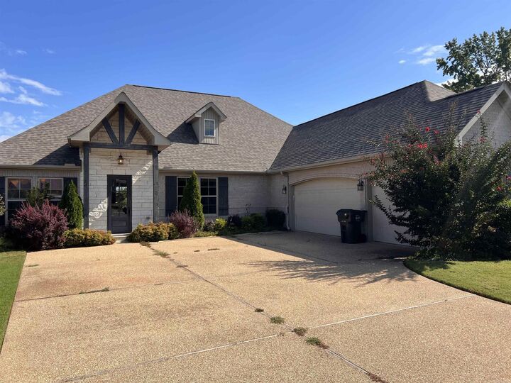 Property Photo:  117 Harrington Ln  AR 71913