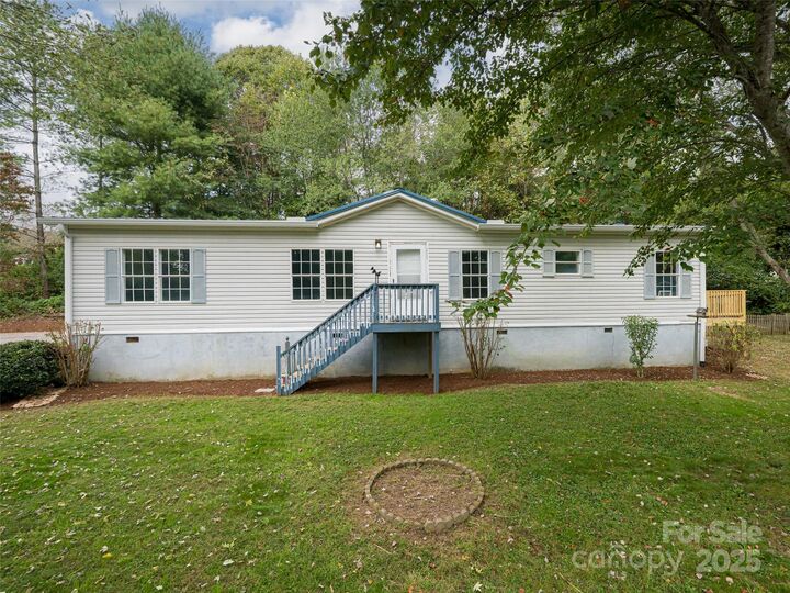 Property Photo: 101 Heather Drive NC 28806