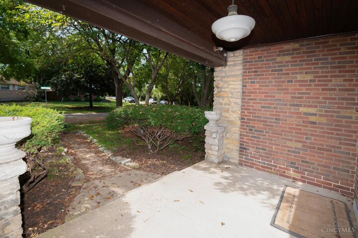 Property Photo:  3790 Grovedale Place  OH 45208 