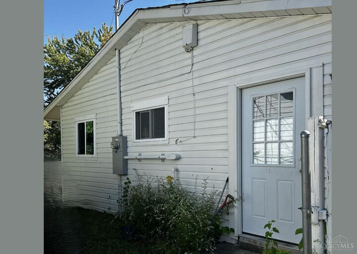 Property Photo:  2542 Ontario Street  OH 45251 