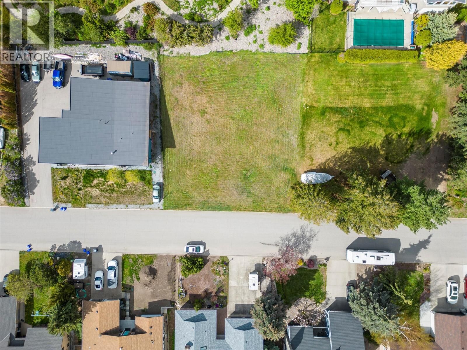 Property Photo:  435 Scenic Drive  BC V1B 2W9 