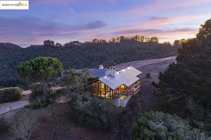 100 Tres Mesas  Orinda CA 94563 photo