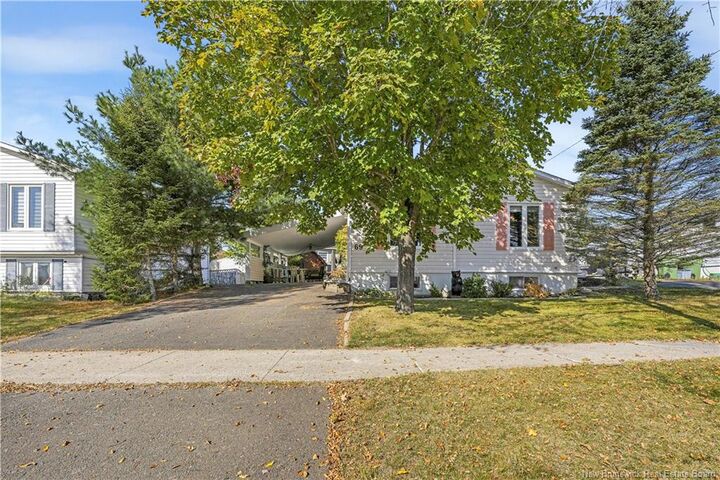 Photo de la propriété:  69 James Street  NB E3G 5V6 