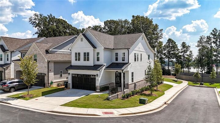 Property Photo: 233 Scottsdale Drive GA 30064