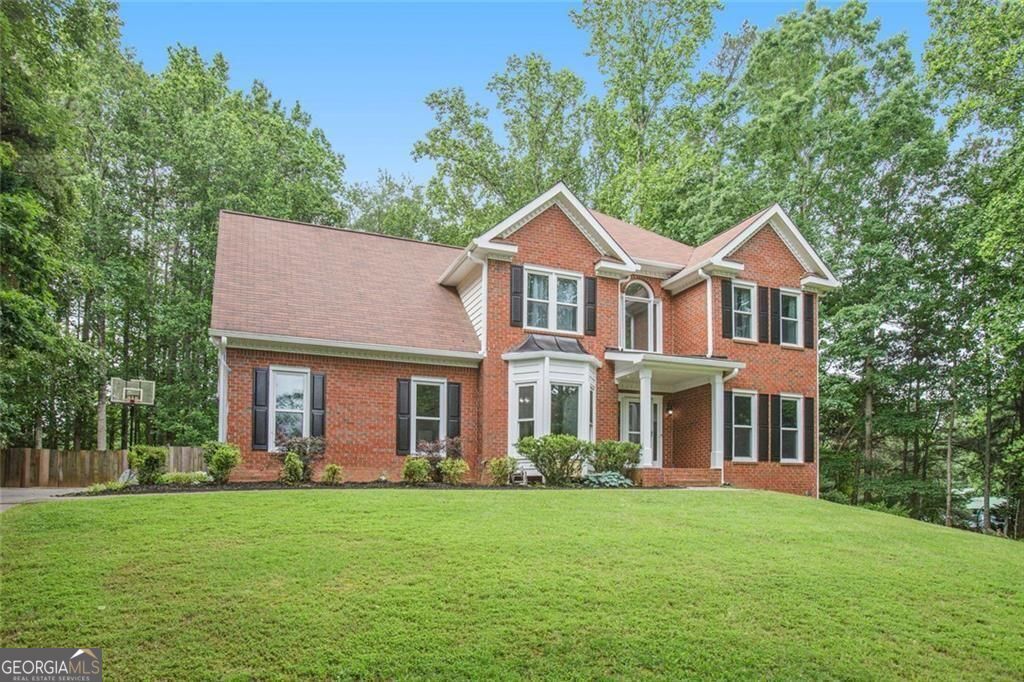 Property Photo: 2482 Windchase Court GA 30518