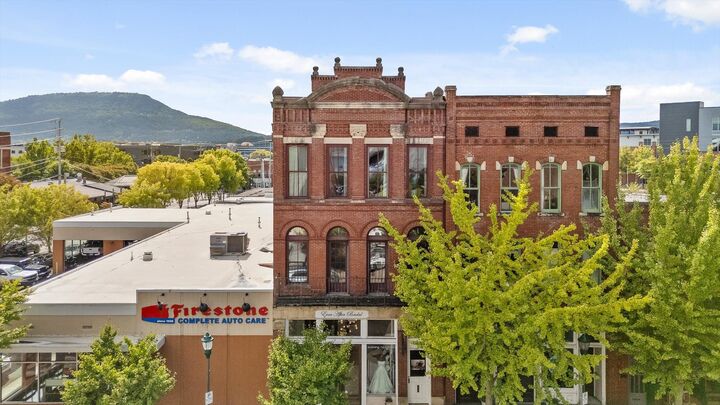 Property Photo: 1269 Market Street TN 37402