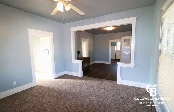 Property Photo:  414 E 5th Street  KS 67871