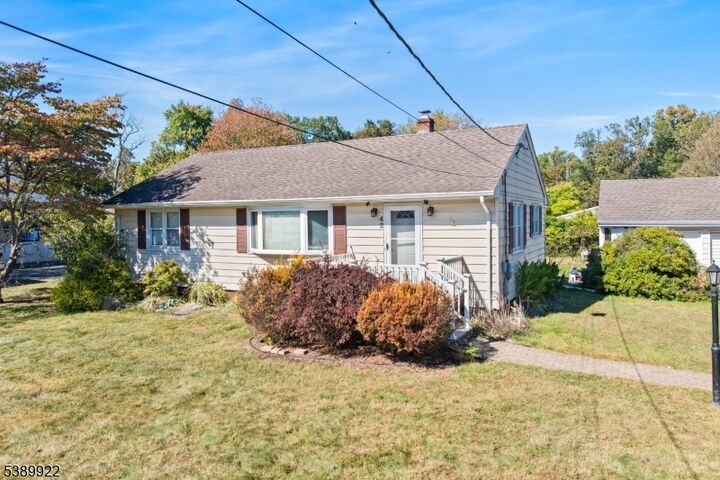 42 Falcon Rd  Hillsborough Twp. NJ 08844 photo