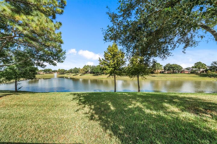 Property Photo:  12515 Stoney Creek Drive  TX 77584 