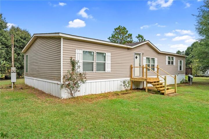 Property Photo: 9618 Oak Farms Drive S AL 36544