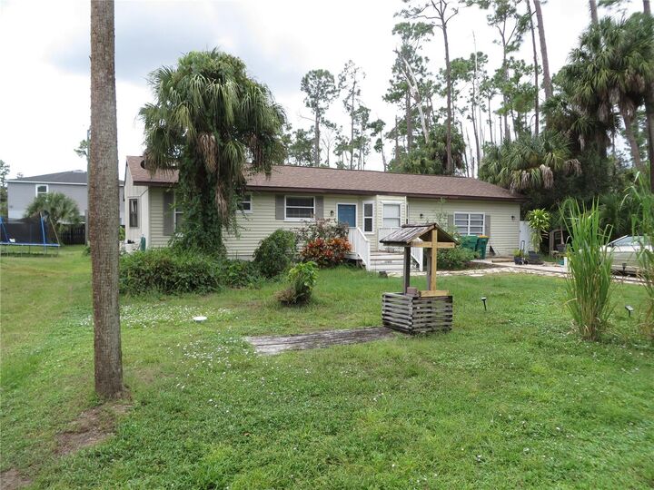 Property Photo:  17455 Masten Avenue  FL 33954 