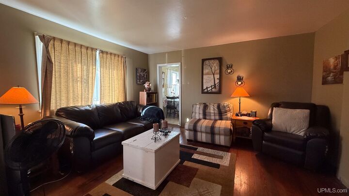 Property Photo:  56343 US 41 Highway  MI 49913 