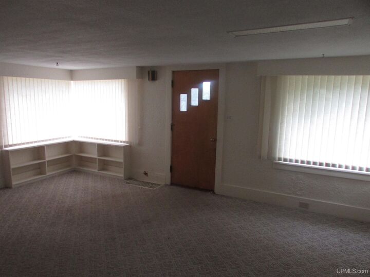 Property Photo: 1023 N Main Street MI 49946