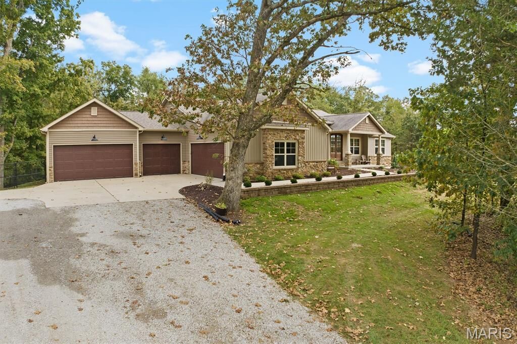 Property Photo:  7102 Clayton Road  IL 62298