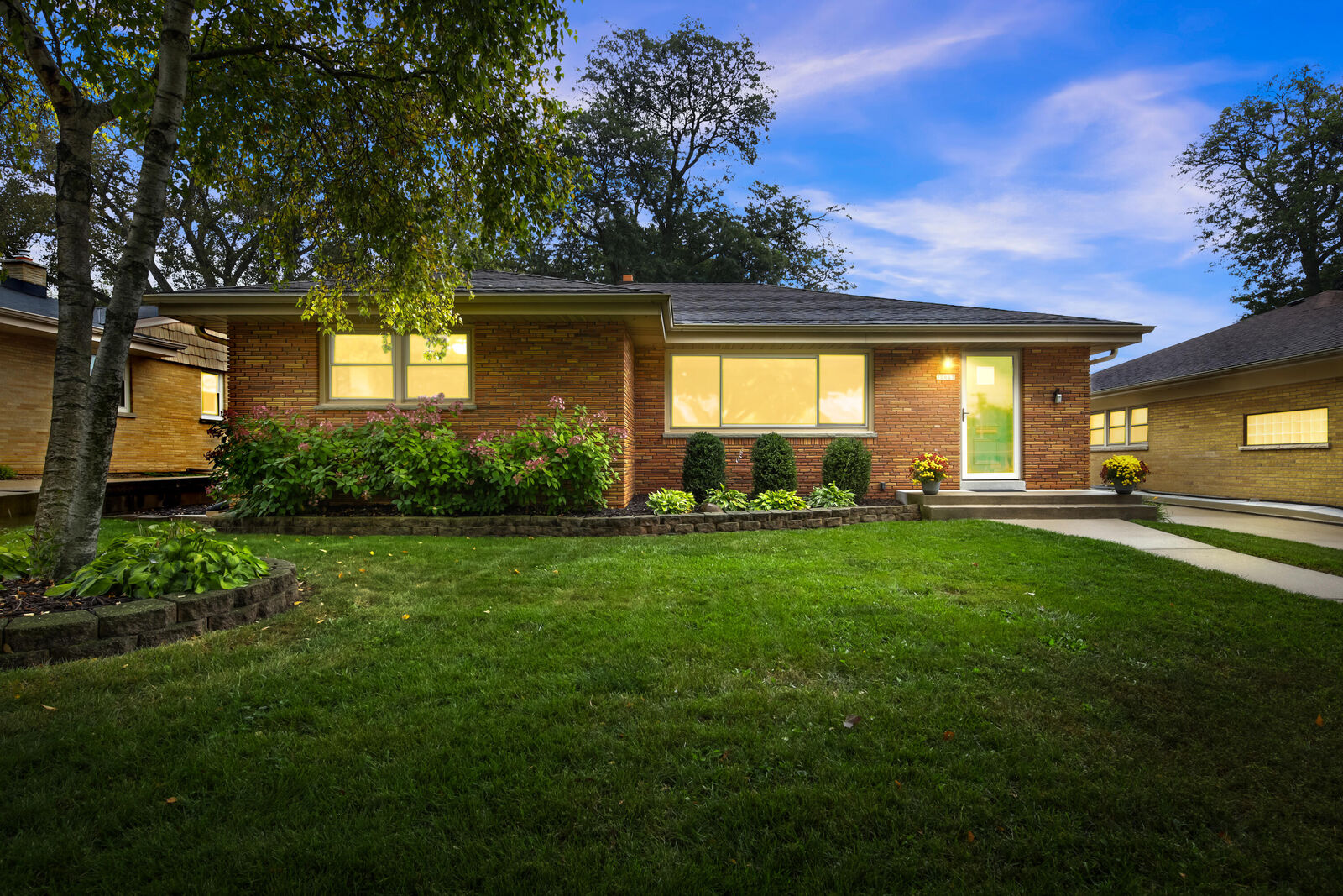 Property Photo:  10615 W Woodward Ave  WI 53222