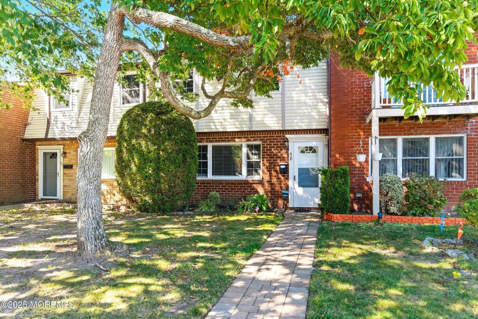 Property Photo:  58 Belinda Court  NJ 08724 