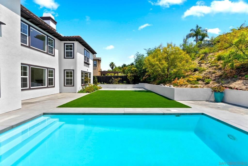 Property Photo: 1120 Championship Rd CA 92057