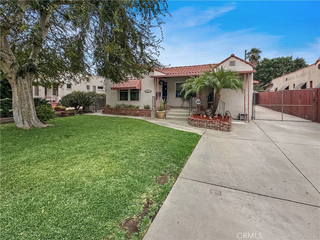 Property Photo: 3045 Oneida Street CA 91107