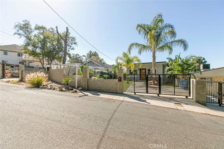 Property Photo: 10917 Tujunga Canyon Boulevard CA 91042